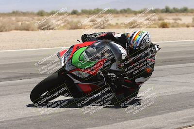 media/May-10-2025-Race Pace (Sat) [[db32fef2da]]/Vested/6-Turn 15 Inside (1115am)/